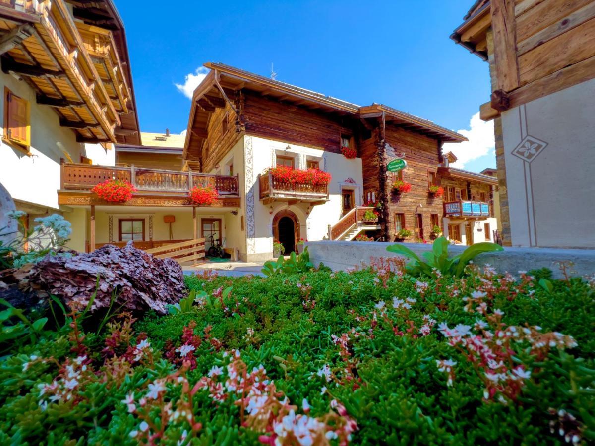 Hotel Garni Francescato Livigno Exteriér fotografie