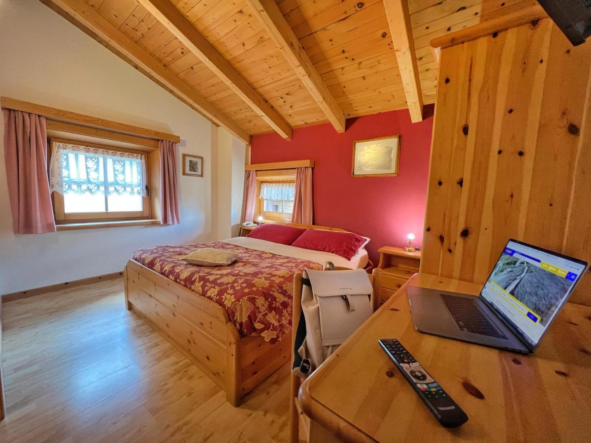 Hotel Garni Francescato Livigno Exteriér fotografie