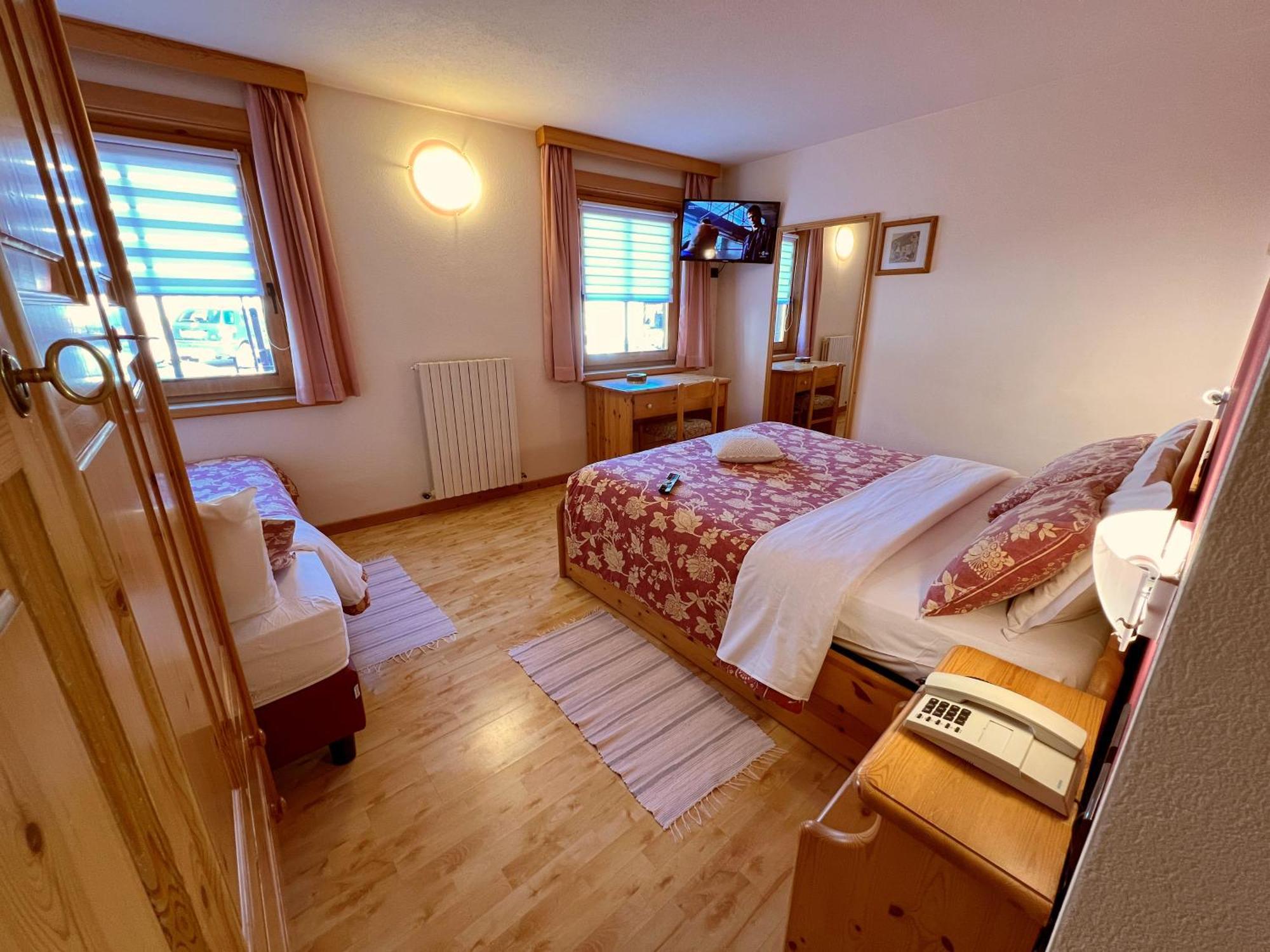 Hotel Garni Francescato Livigno Exteriér fotografie